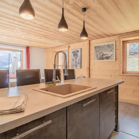 Apartment Alpin Luxe, Jacuzzi, Vue *
